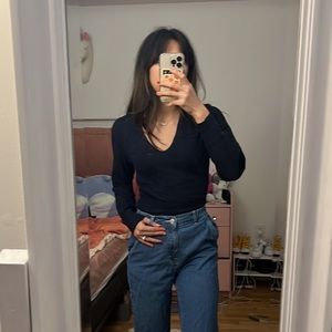 NWT Ted Baker bryanna sheer sleeve v neck sweater